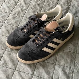 Adidas Gazelle Sneakers - Carbon/White Size 9.5D